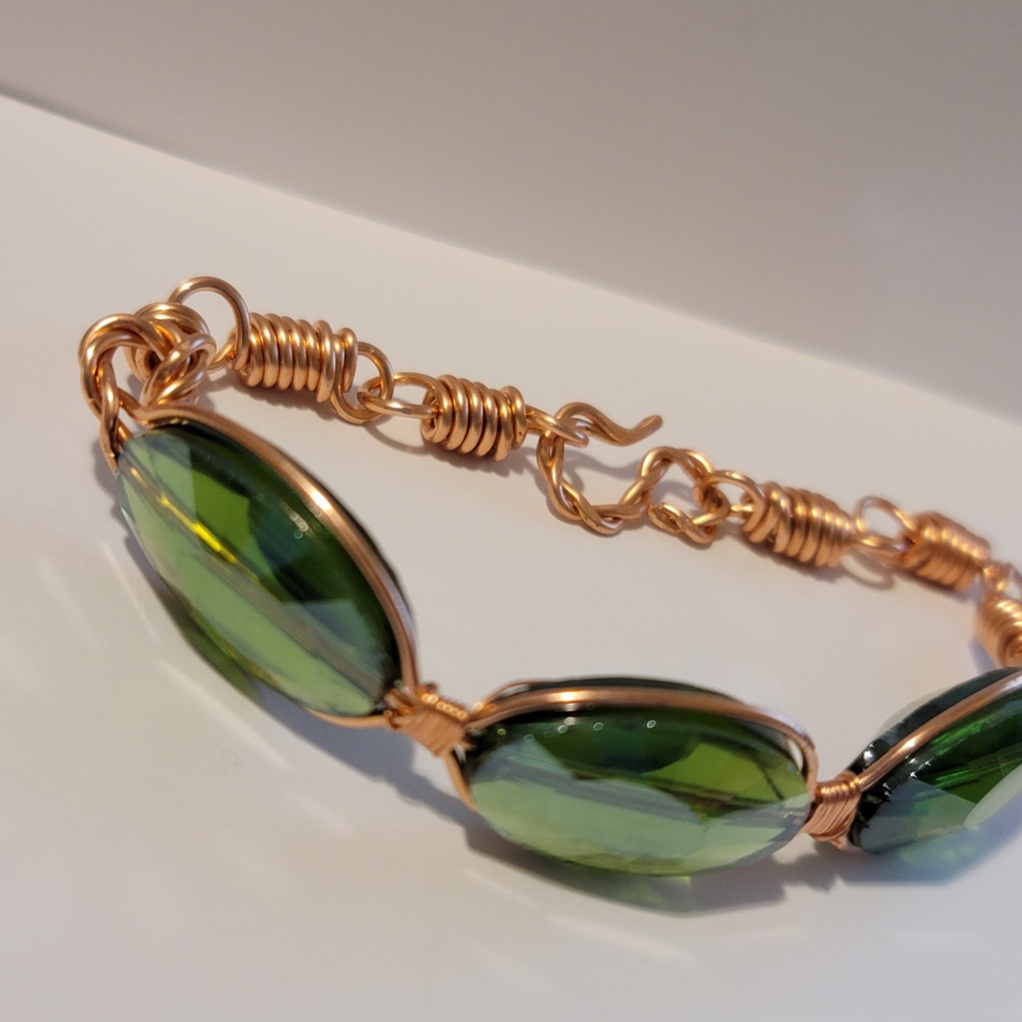 Handmade Green And Copper Wire Works Chain Bracelet